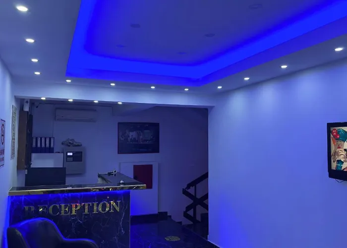 Hotel Moonbow 3*