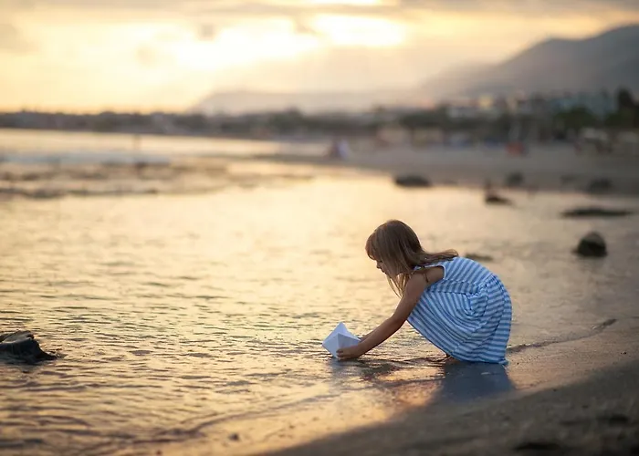 Moonbow אלאניה