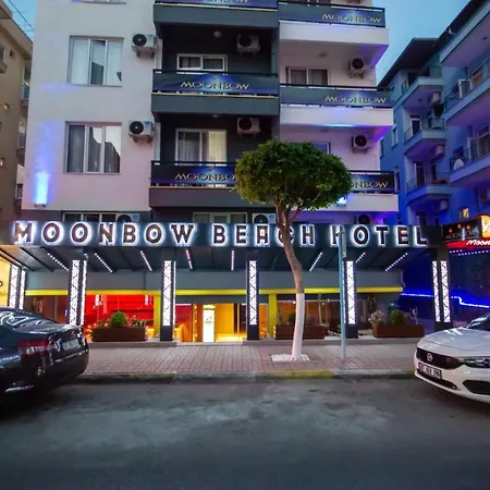 מלון Moonbow אלאניה