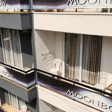 מלון Moonbow אלאניה